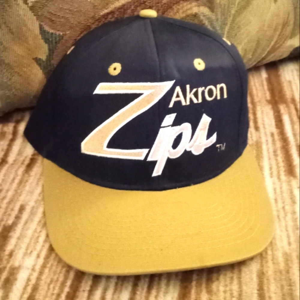 Akron Zips Eclipse "Script Style" Snapback Hat Vintage